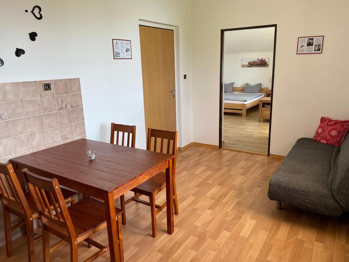 Ubytovani U Kloucku V Potvorove Exterior foto